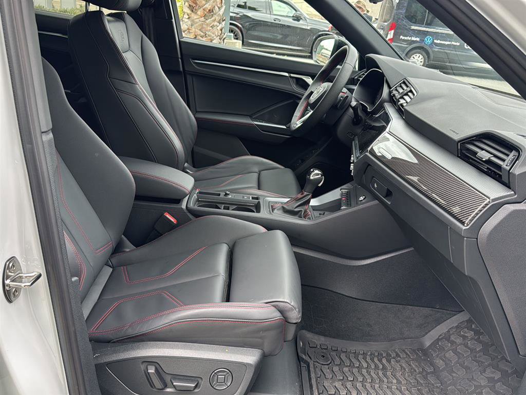 Used 2025 Audi Q3 2.0T Premium Plus w/ Premium Plus Package image 14