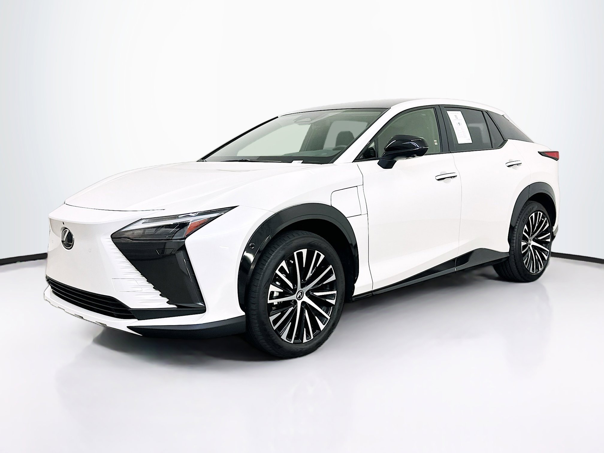 Used 2023 Lexus RZ 450e Premium w/ Technology Package image 3