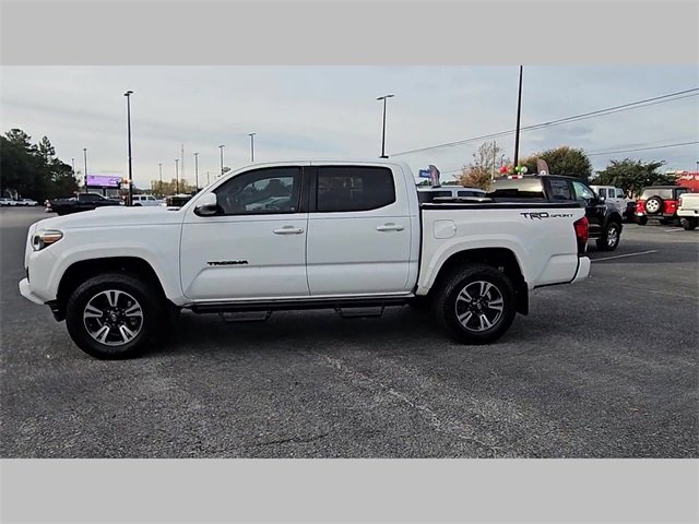 Used 2019 Toyota Tacoma TRD Sport image 27