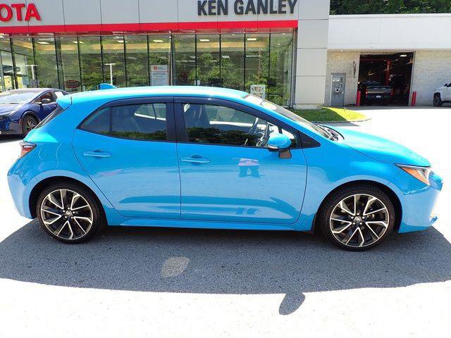 Certified 2020 Toyota Corolla XSE FWD image 2