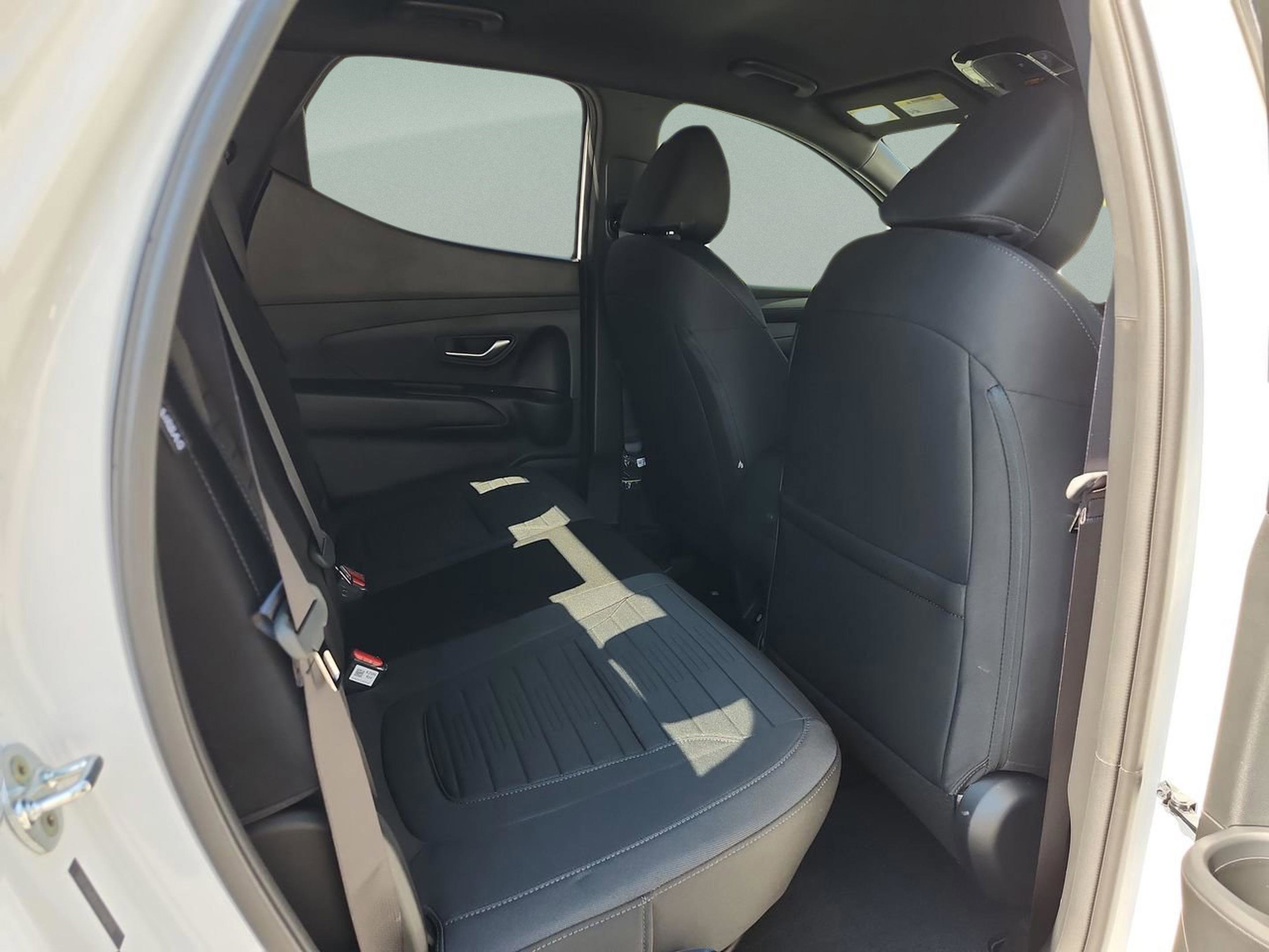 New 2026 Hyundai Santa Cruz SE image 18