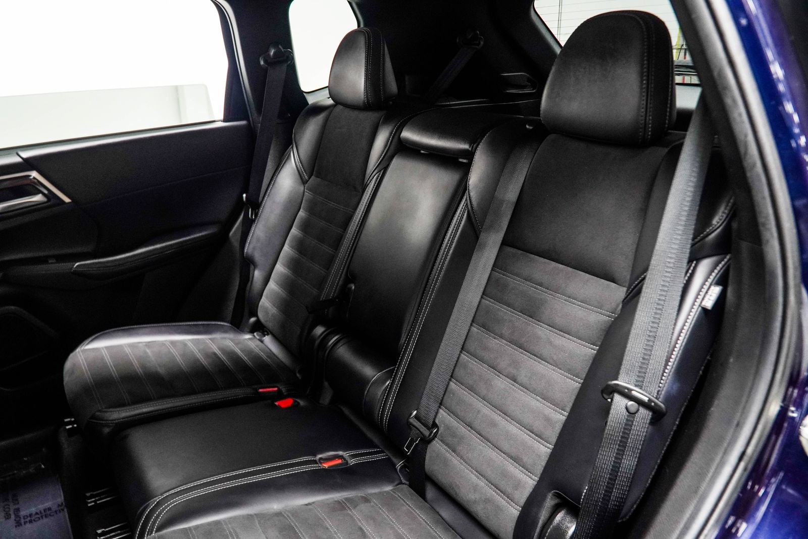 Used 2024 Mitsubishi Outlander SE FWD image 40