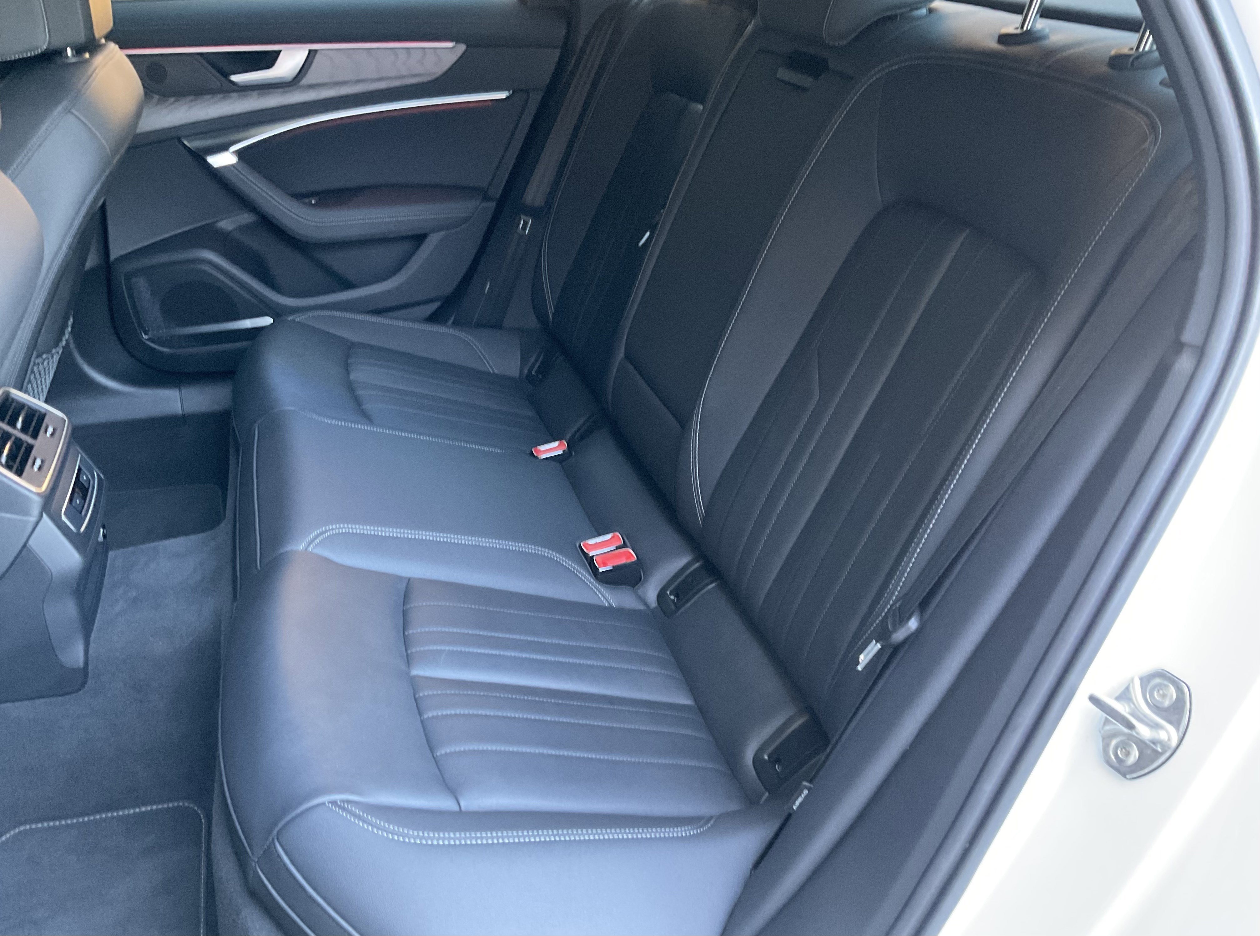 Used 2024 Audi A6 Premium Plus image 49