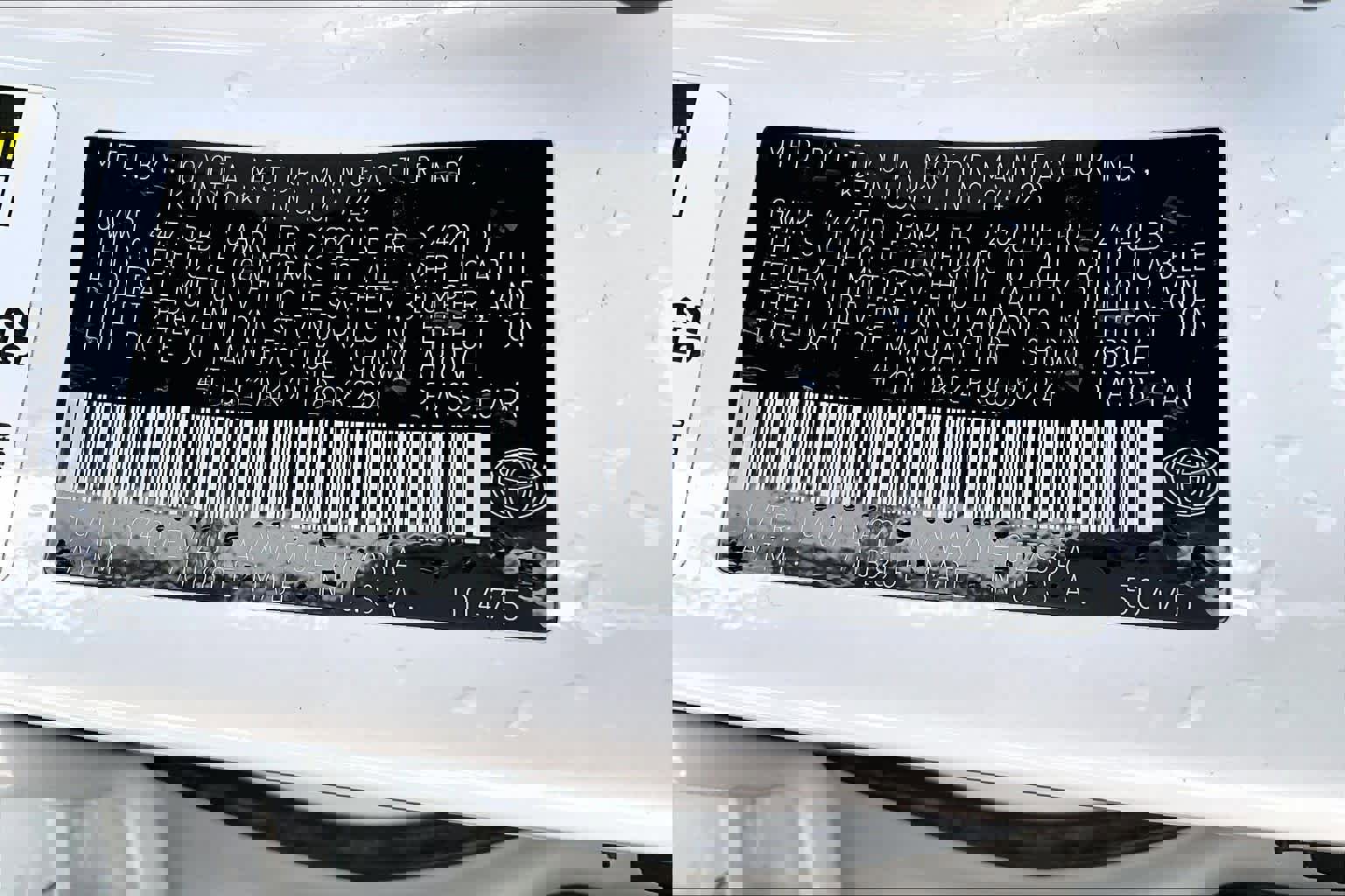 Used 2023 Toyota Camry SE image 32