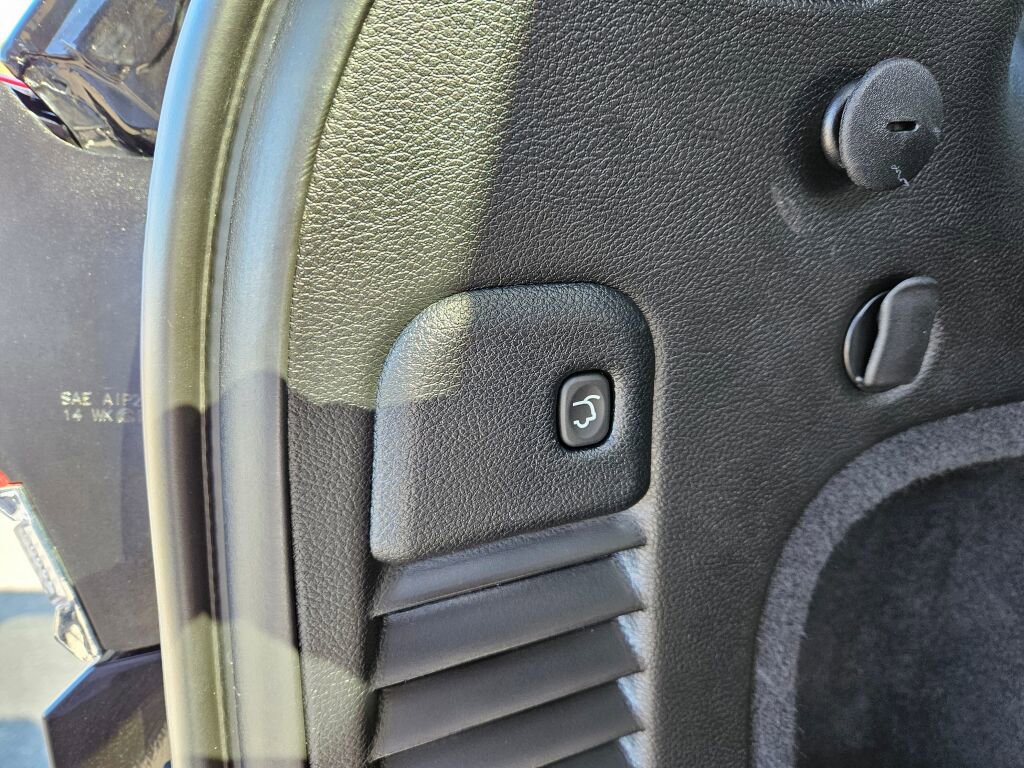 Used 2021 Jeep Grand Cherokee Limited w/ Premium Lighting Group AWD/4WD image 14
