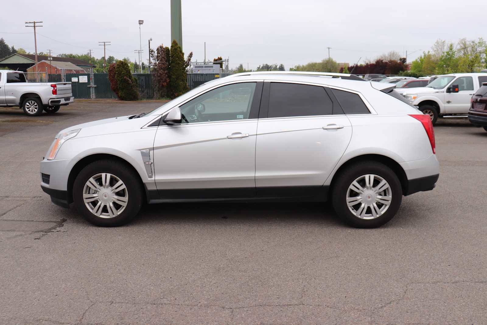 Used 2012 Cadillac SRX Luxury AWD/4WD image 6