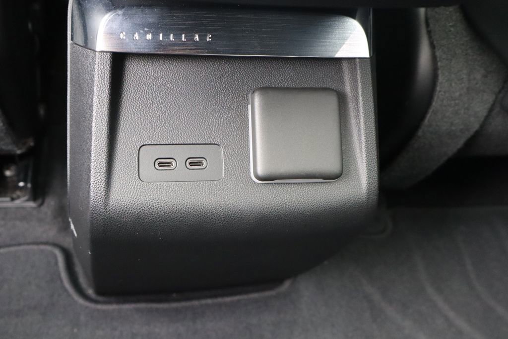 Used 2024 Cadillac Lyriq Sport RWD image 25