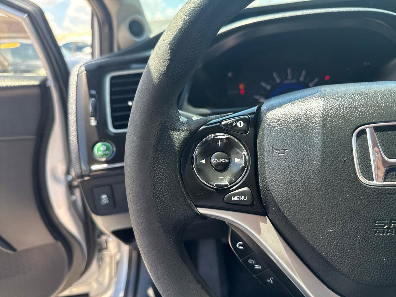 Used 2015 Honda Civic SE image 16