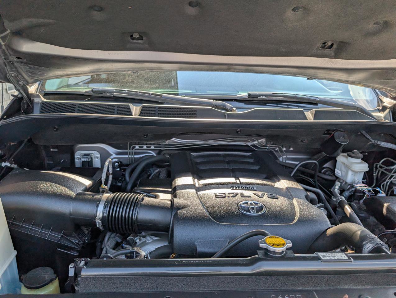 Used 2015 Toyota Tundra SR5 w/ TRD Off Road Package image 24