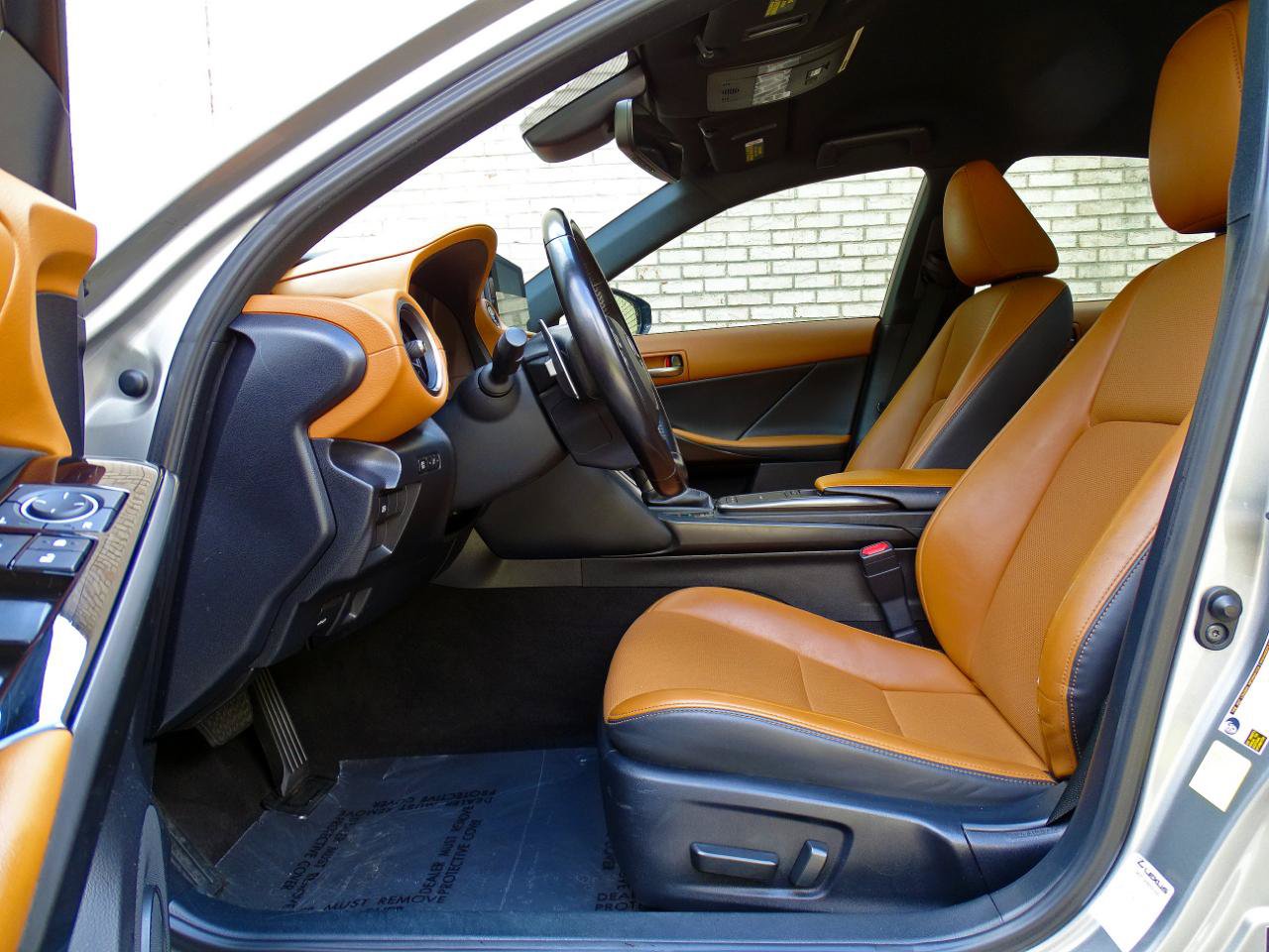Used 2021 Lexus IS 300 w/ Accessory Package RWD image 8