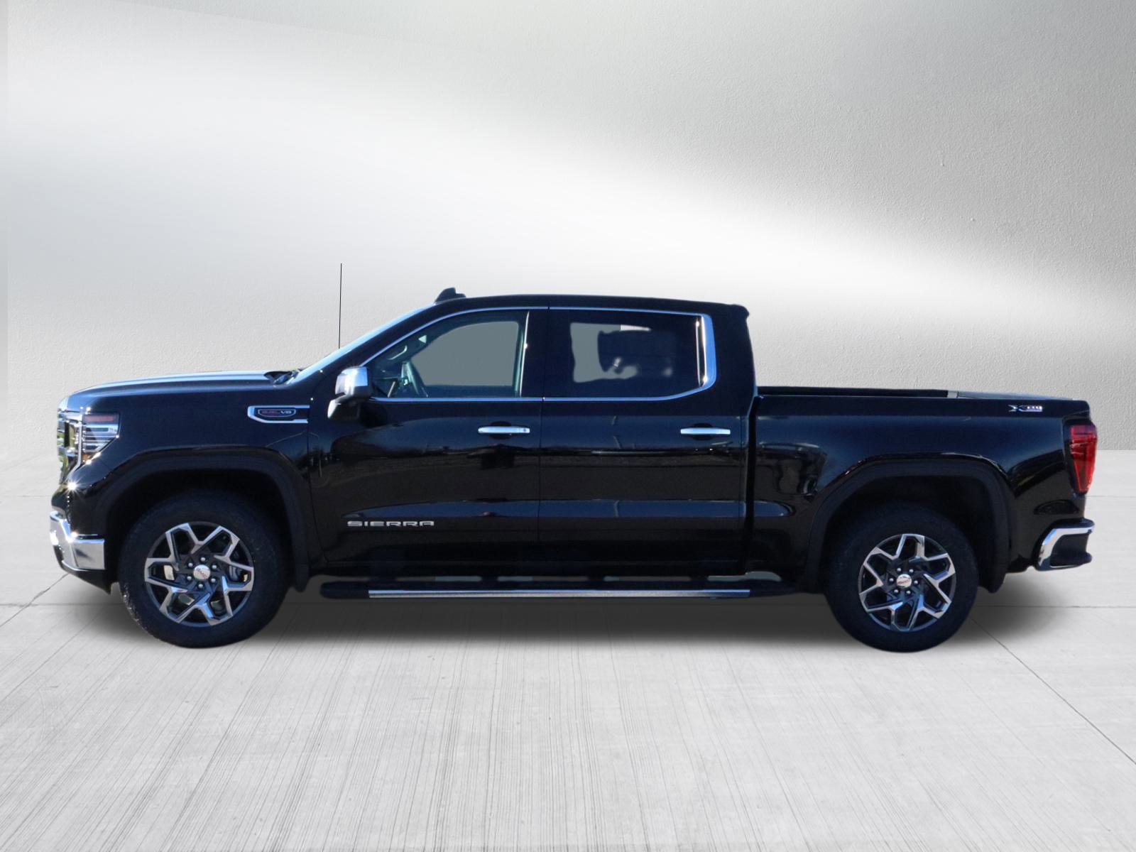 New 2026 GMC Sierra 1500 SLT w/ SLT Premium Plus Package image 4