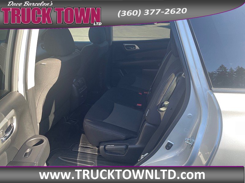 Used 2020 Nissan Pathfinder S AWD/4WD image 10