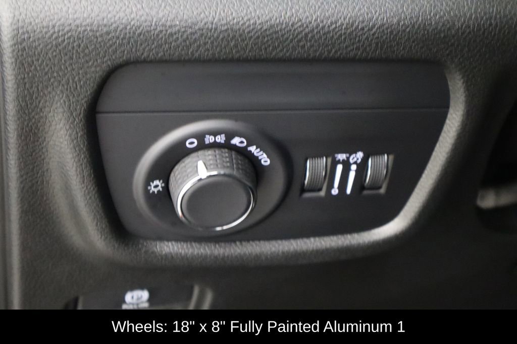 Used 2024 Jeep Grand Cherokee Altitude AWD/4WD image 22