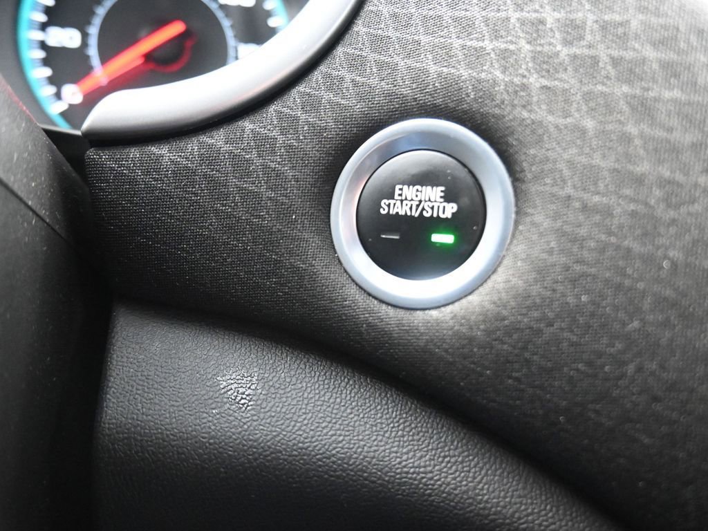 Used 2023 Chevrolet Malibu LT image 10