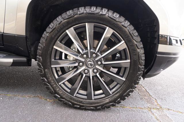 Used 2025 Lexus GX 550 550 Luxury image 40