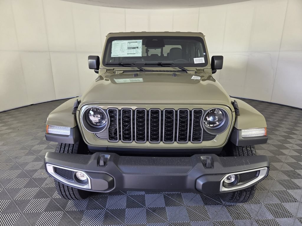 New 2026 Jeep Gladiator Sport AWD/4WD image 3