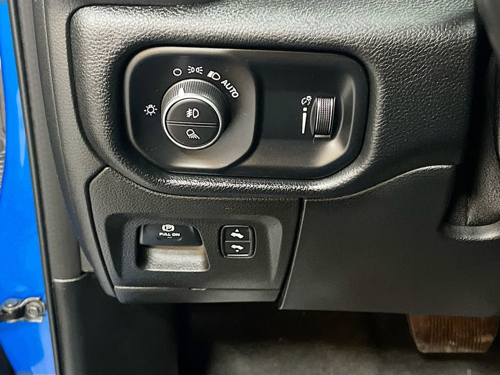 Used 2021 RAM 1500 Big Horn image 10