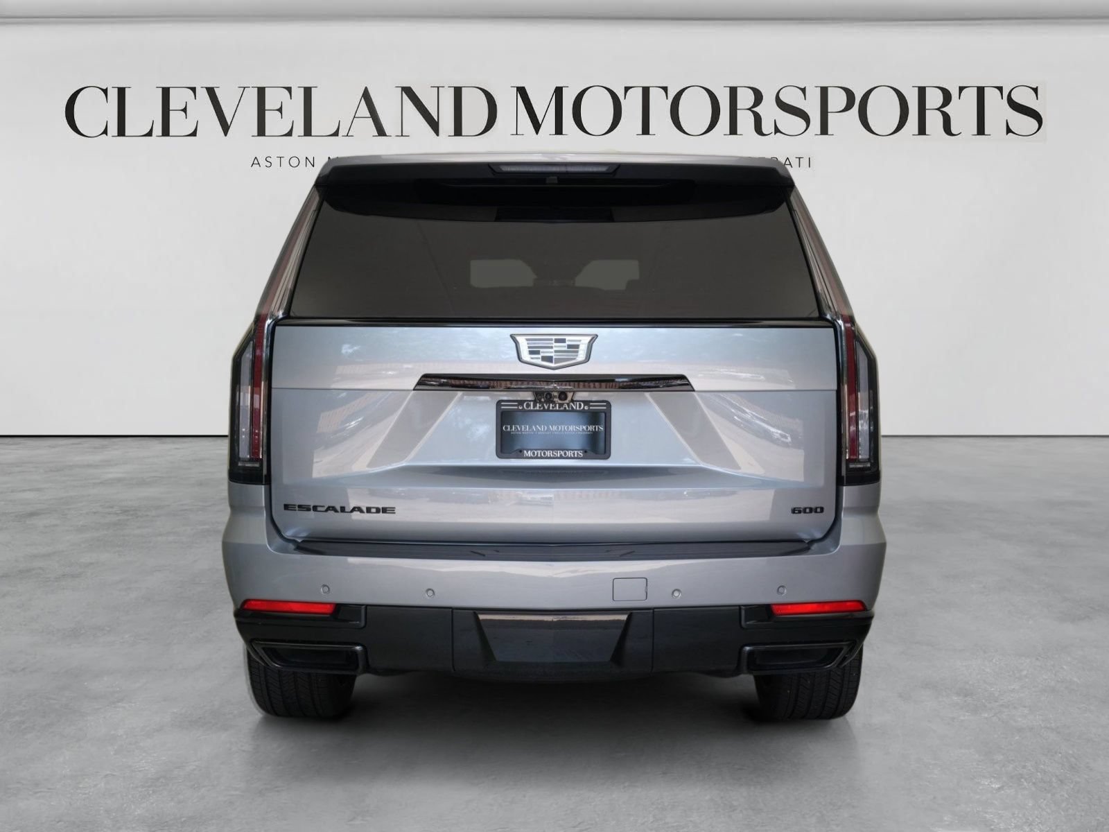 Used 2026 Cadillac Escalade Platinum Sport w/ LPO, ONYX Package AWD/4WD image 54