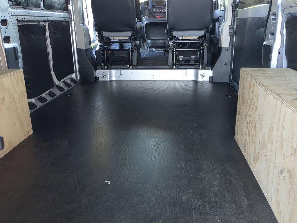 Used 2021 RAM ProMaster 2500 w/ Convenience Group image 11
