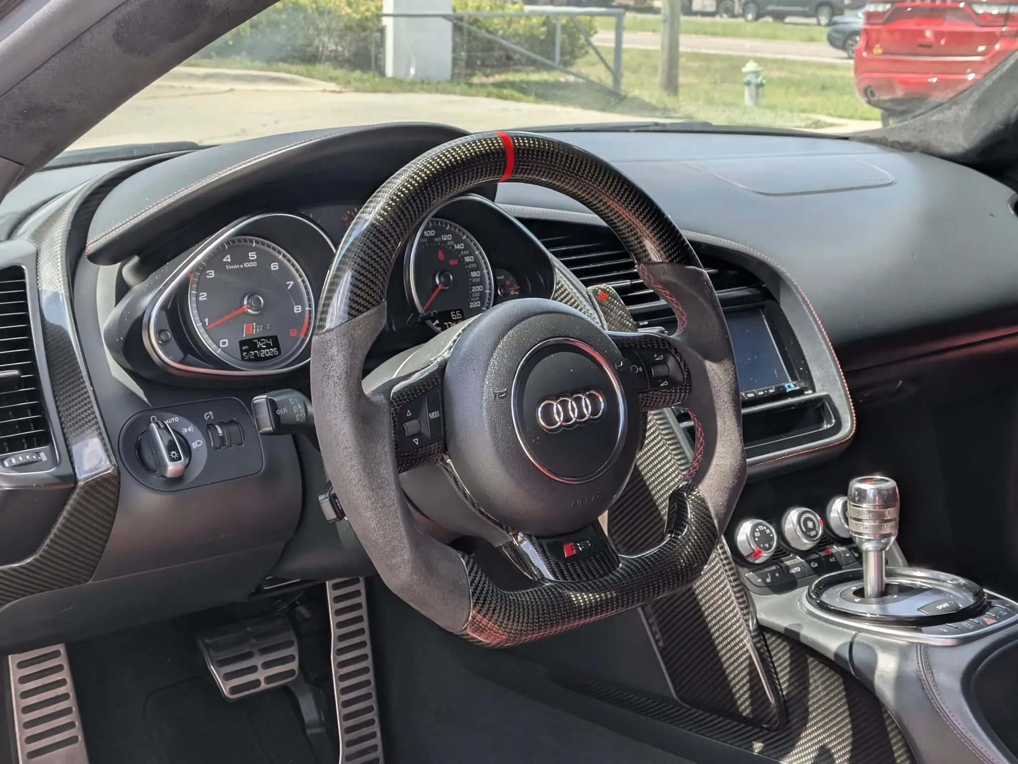 Used 2015 Audi R8 V8 AWD/4WD image 12