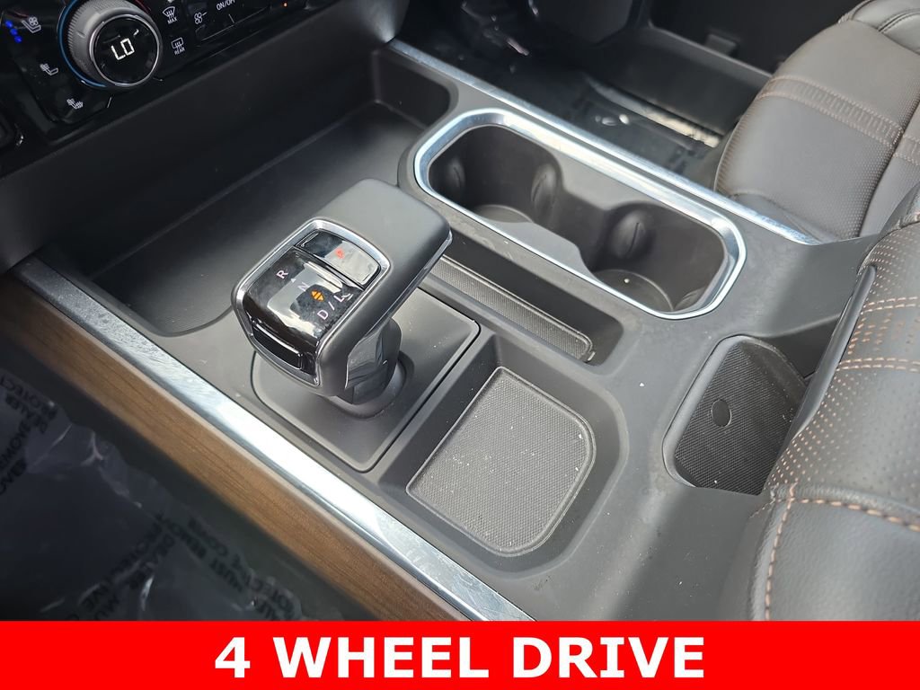 Used 2024 Chevrolet Silverado 1500 High Country w/ High Country Premium Package image 24