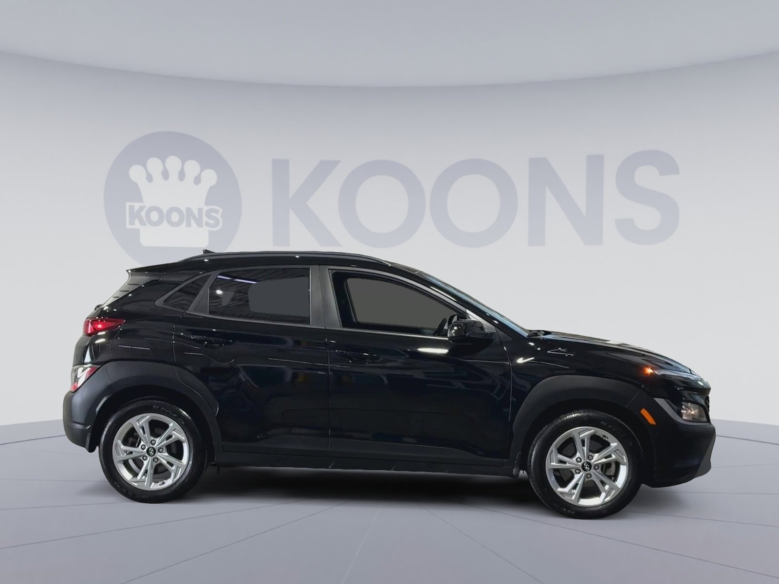 Used 2023 Hyundai Kona SEL AWD/4WD image 12
