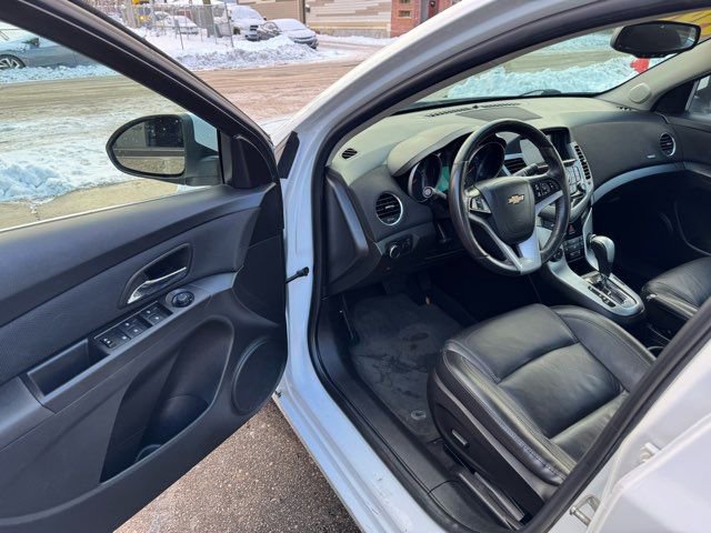 Used 2015 Chevrolet Cruze LT image 8