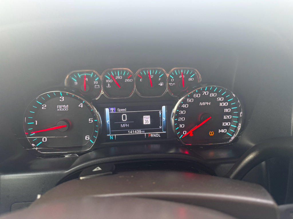 Used 2018 GMC Sierra 1500 SLT w/ SLT Preferred Package AWD/4WD image 19