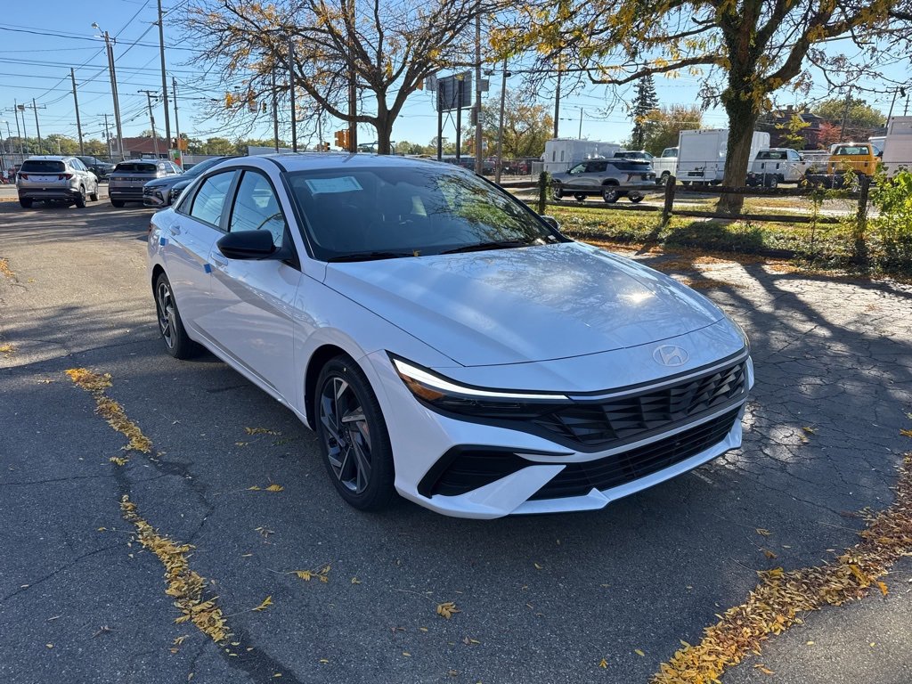 New 2025 Hyundai Elantra Sport