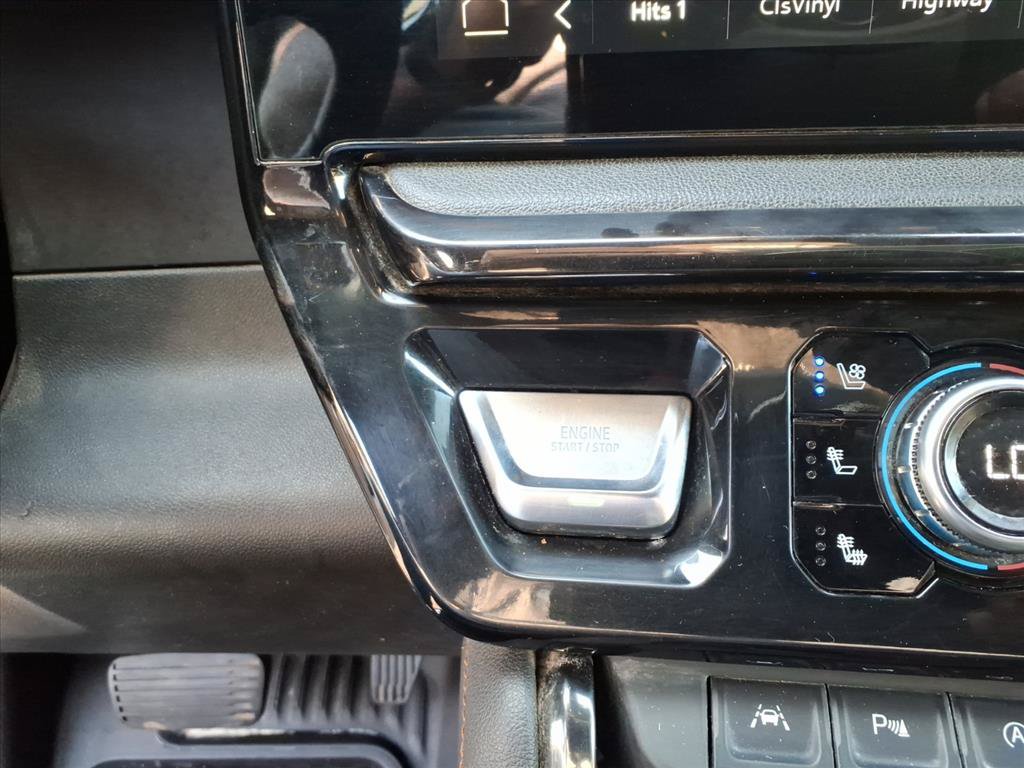 Used 2024 GMC Sierra 1500 AT4 w/ AT4 Carbonpro Edition AWD/4WD image 13