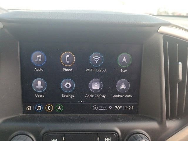 Used 2024 GMC Terrain Denali w/ Black Diamond Edition image 6