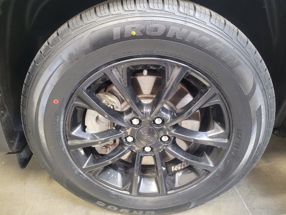 Used 2020 Jeep Cherokee Latitude AWD/4WD image 31