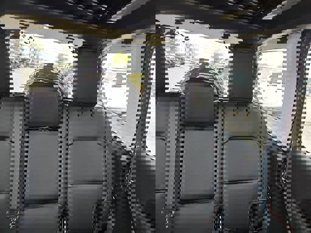 New 2026 Jeep Wrangler Unlimited Rubicon 392 image 14