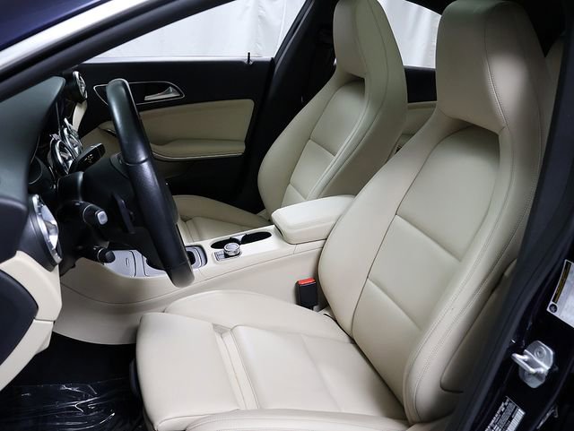 Used 2018 Mercedes-Benz CLA 250 4MATIC image 10