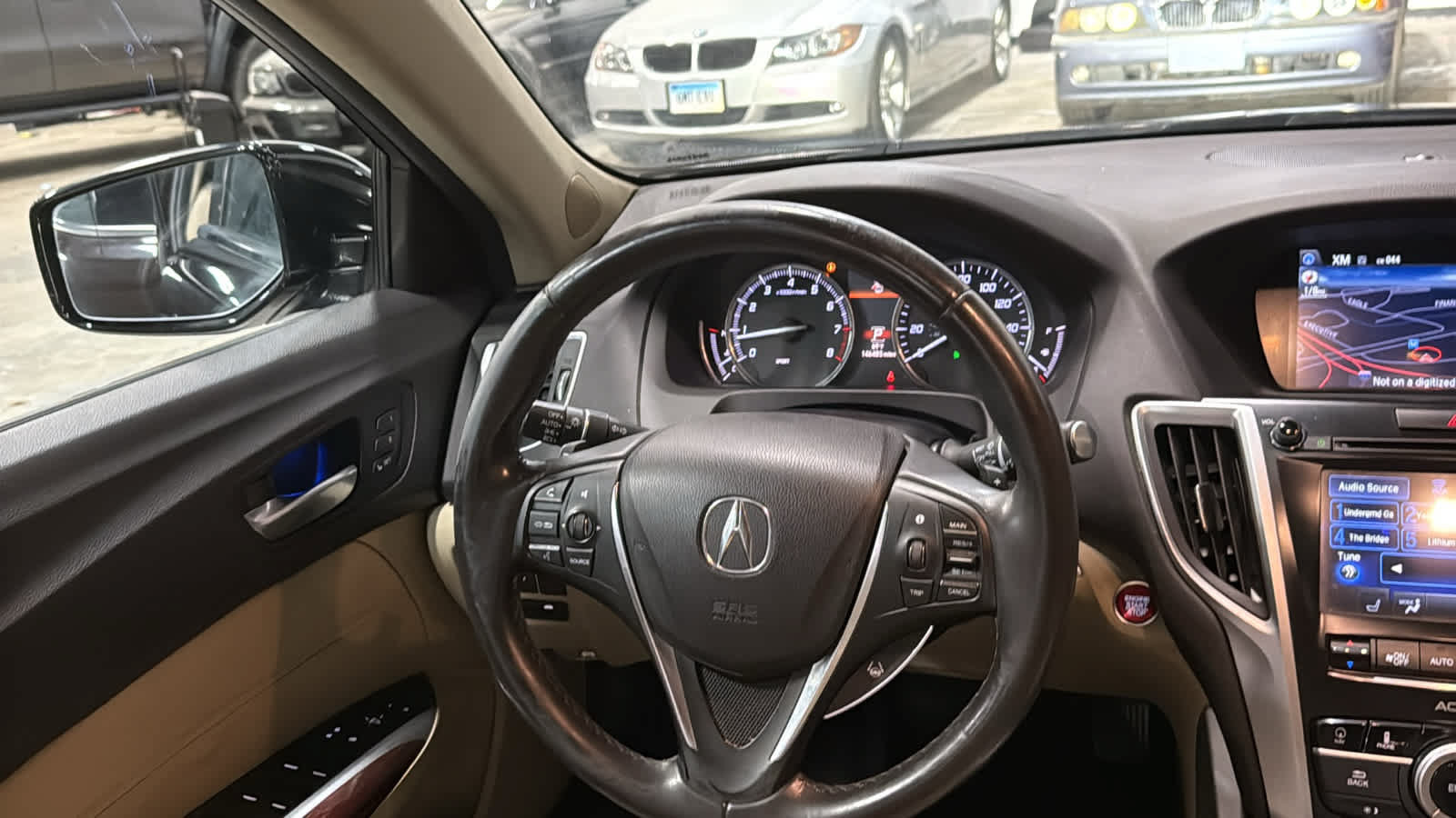 Used 2015 Acura TLX w/ Technology Package FWD image 22