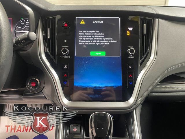 Used 2025 Subaru Outback Onyx Edition image 16