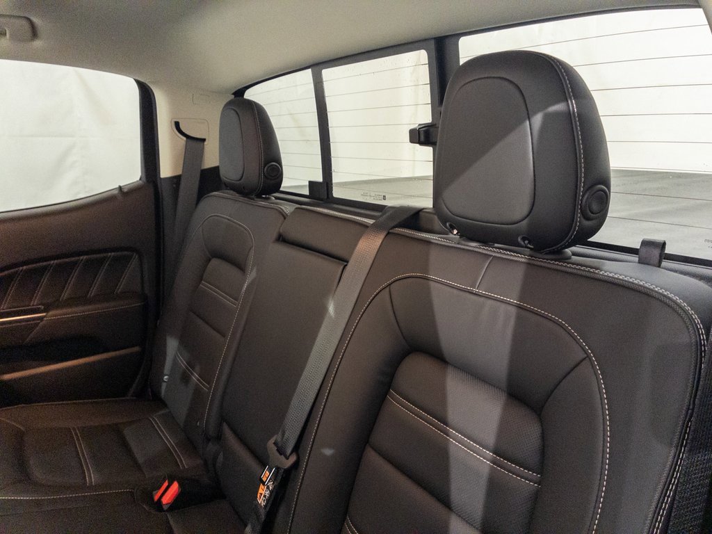 Used 2021 GMC Canyon Denali image 11