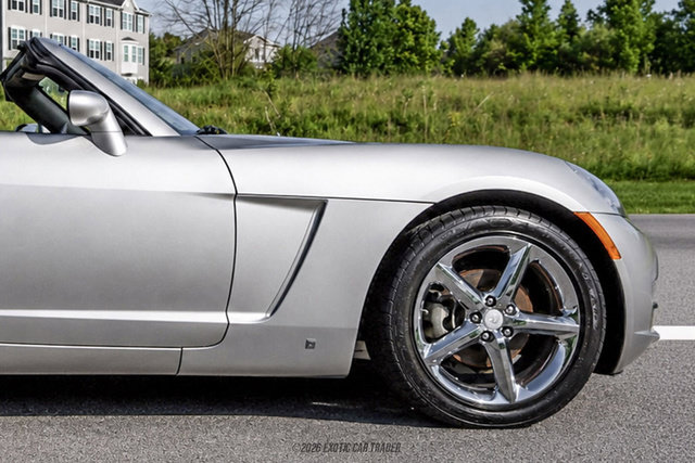 Used 2008 Saturn Sky Red Line RWD image 11
