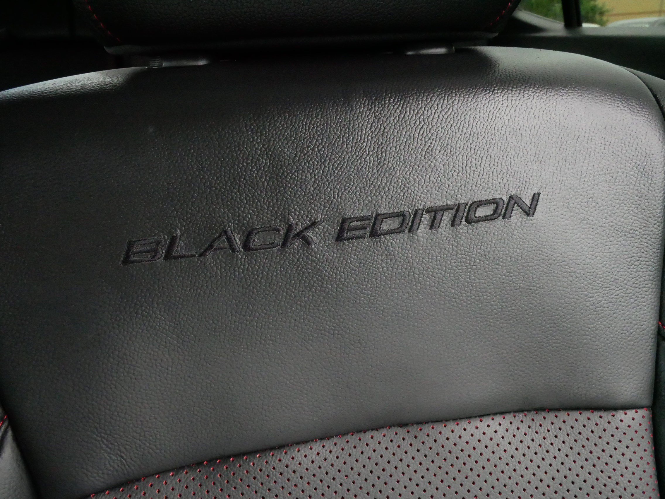 Used 2024 Honda Ridgeline Black Edition image 36