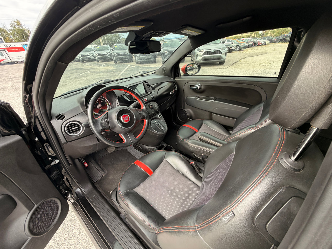 Used 2014 FIAT 500 e w/ Esport Package image 11