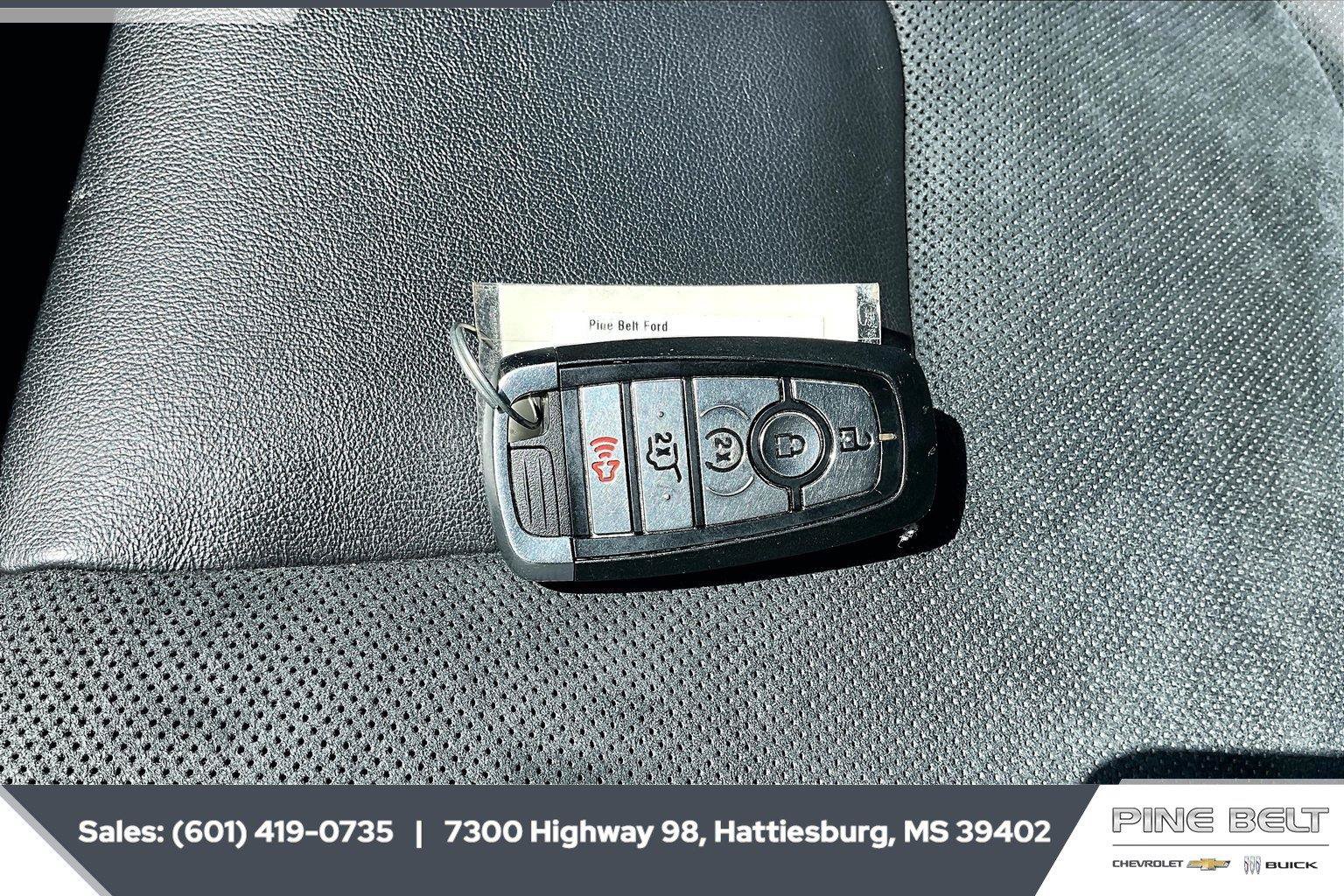Used 2024 Ford Edge ST w/ Equipment Group 401A AWD/4WD image 9