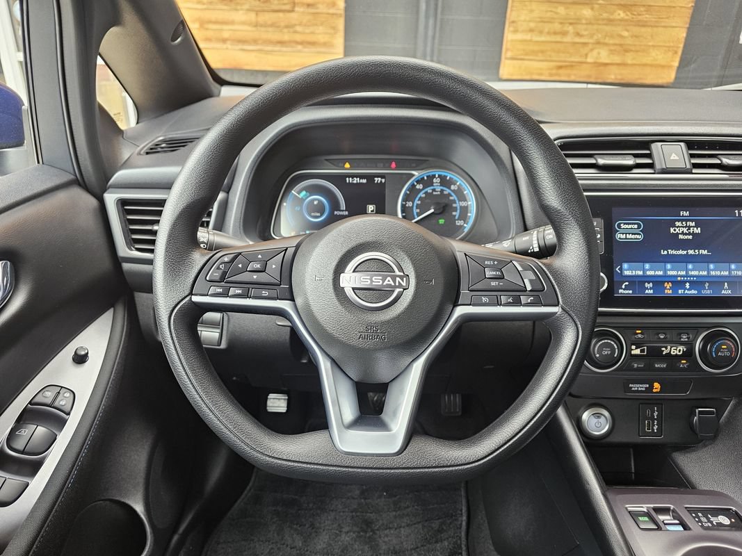 Used 2025 Nissan Leaf S FWD image 17
