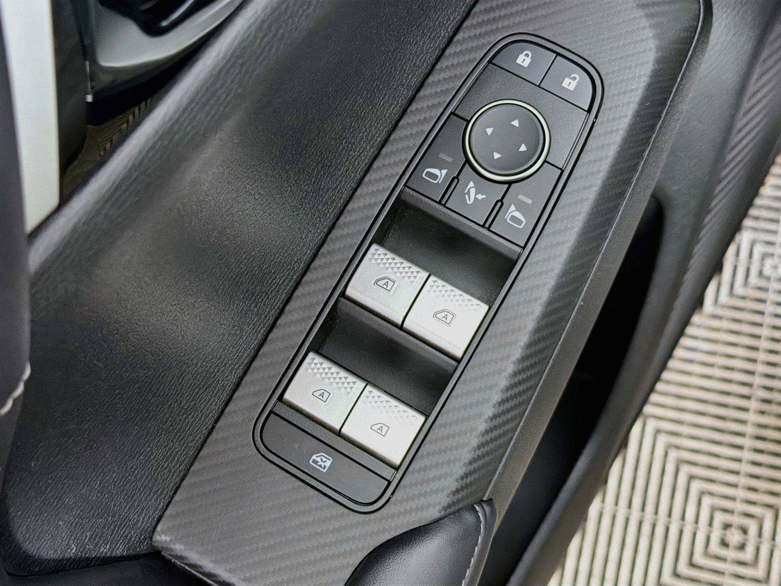 Used 2023 Mitsubishi Outlander SE AWD/4WD image 24