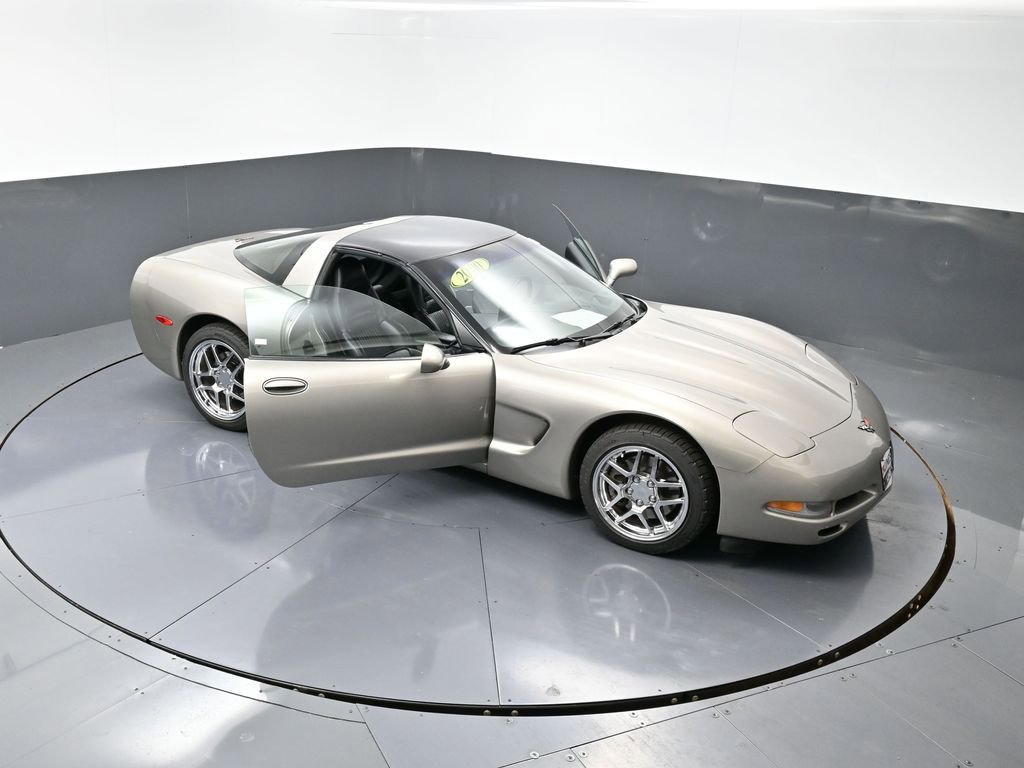 Used 2000 Chevrolet Corvette Coupe w/ Memory Pkg image 48