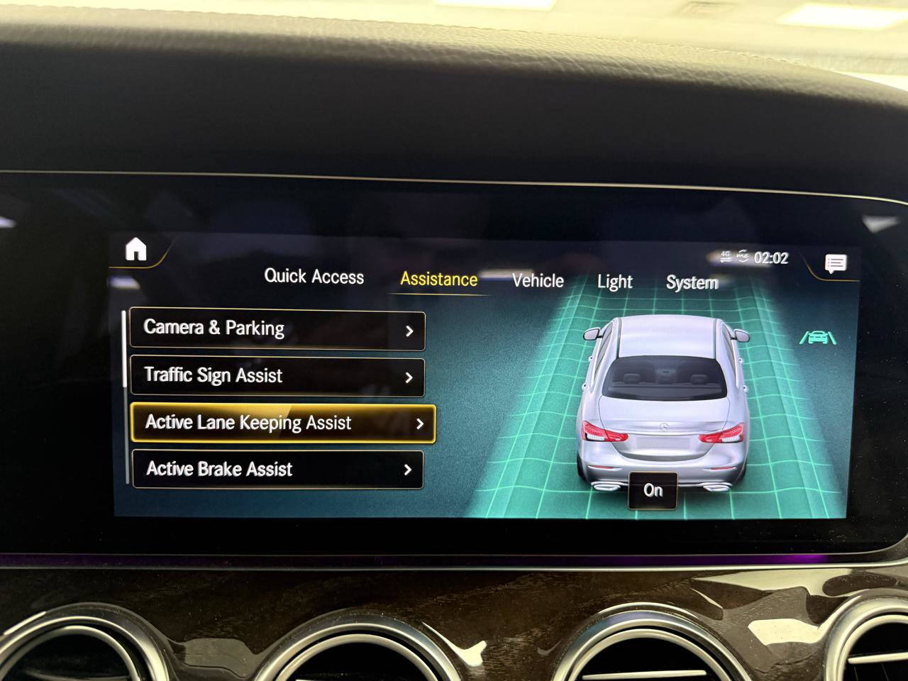 Used 2022 Mercedes-Benz E 350 Sedan w/ Driver Assistance Package image 20