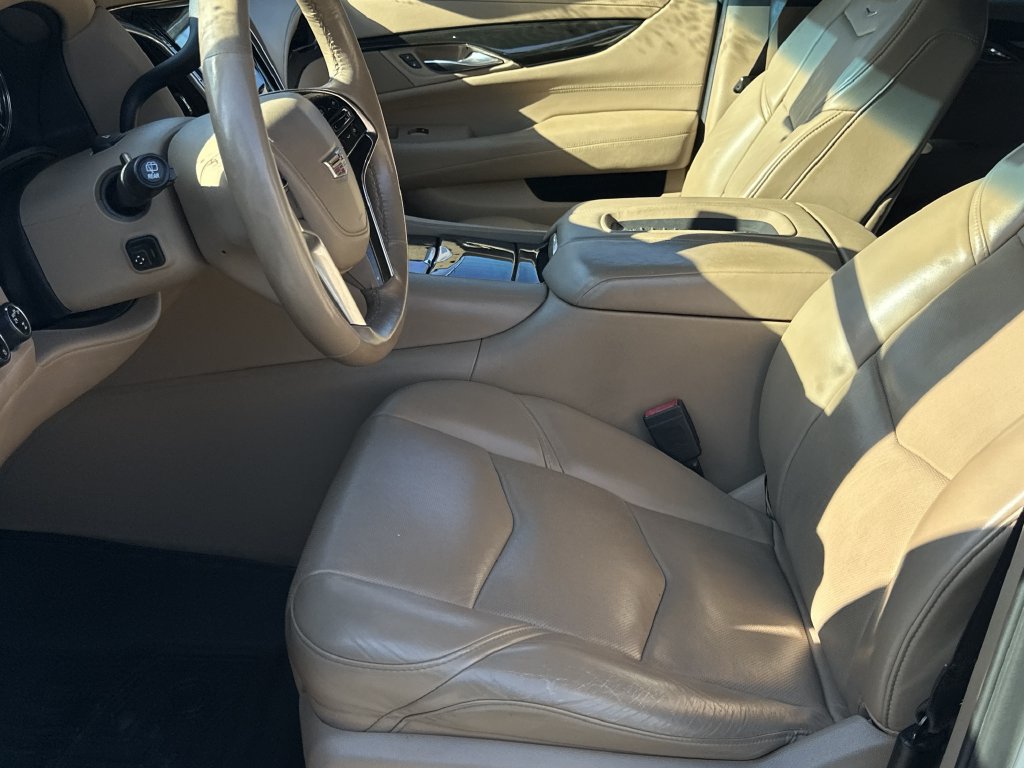 Used 2018 Cadillac Escalade ESV Platinum AWD/4WD image 14