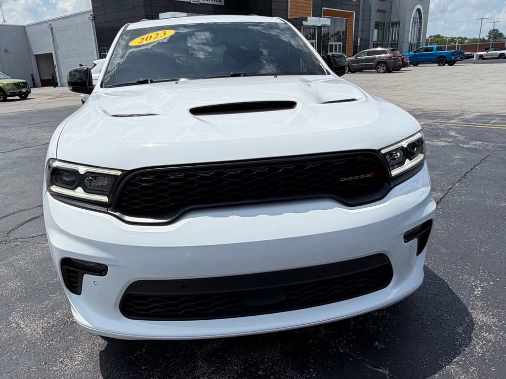 Used 2023 Dodge Durango R/T w/ Tow 'N Go Package AWD/4WD image 2