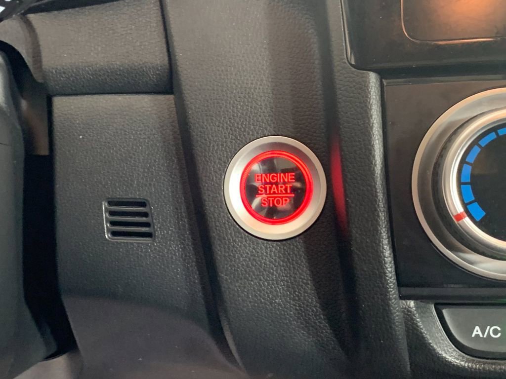 Used 2018 Honda Fit EX image 18