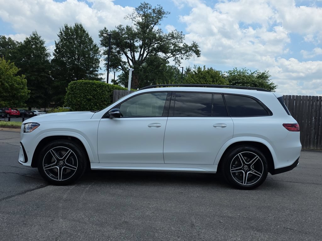 New 2026 Mercedes-Benz GLS 450 4MATIC image 2