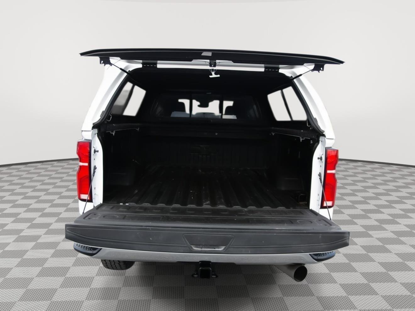 Certified 2024 Chevrolet Silverado 2500 LTZ w/ LTZ Convenience Package image 5